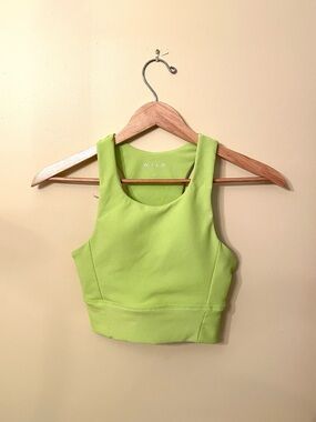 Wilo Base Ribbed Sports Bra- Sleek Athletic Fit